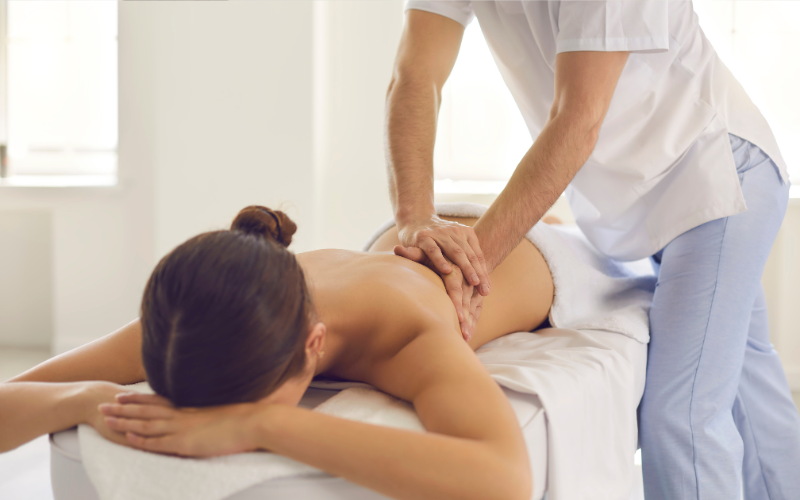 El impacto del estrés en el sistema musculoesquelético y cómo la fisioterapia puede ayudar